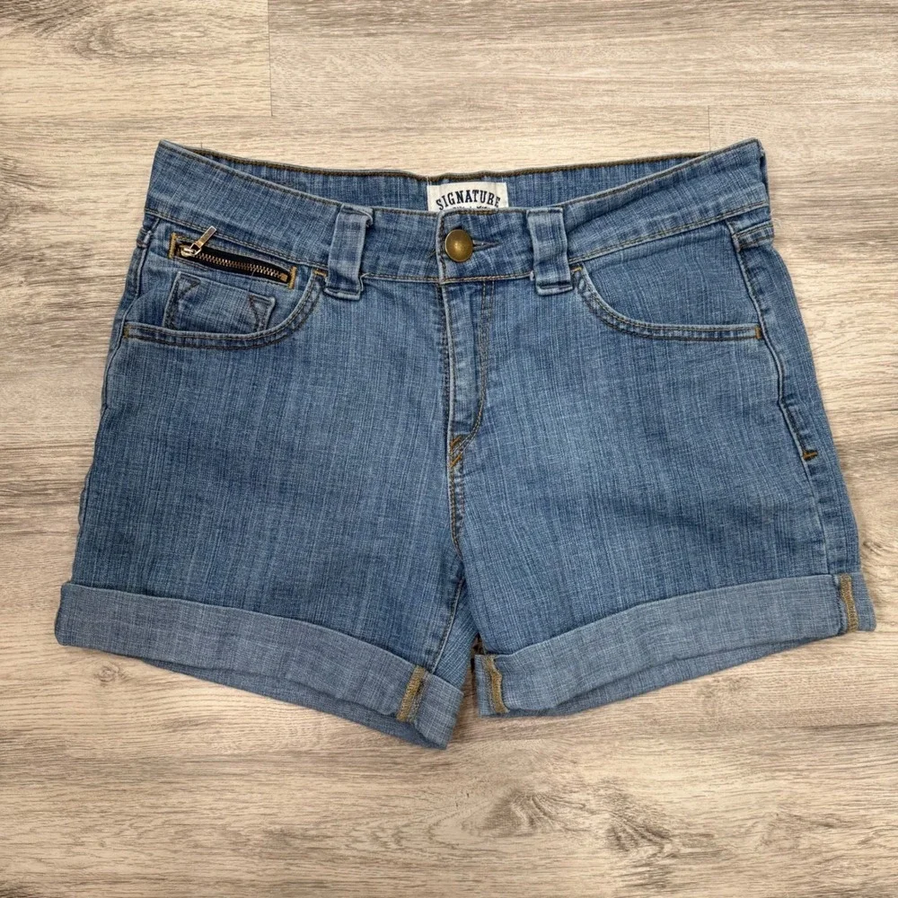 Signature‎ Levi Strauss & Co. Denim Jean Shorts Cuffed Blue Womens Size 10
